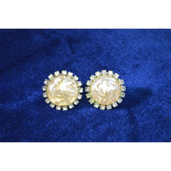 Vintage Faux Pearl Baroque Rhinestone Earrings Off White Clip On Circle Round - Picture 1 of 8